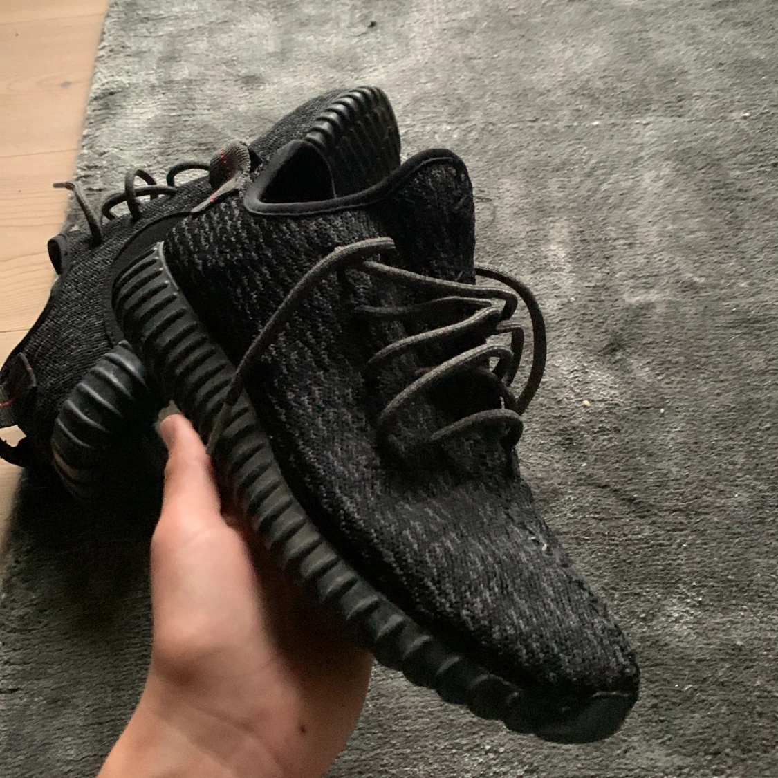 Yeezy 350 black pirate 2015