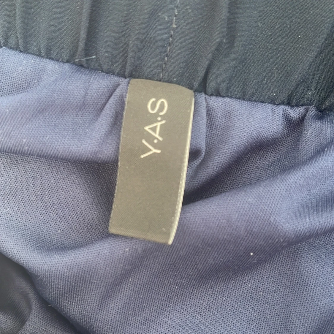 Marinblå lång kjol - 91