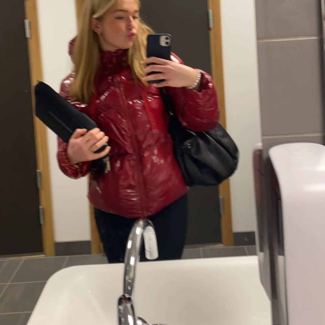  Guess jacka röd - 91