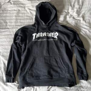 Thrasher hoodie svart 