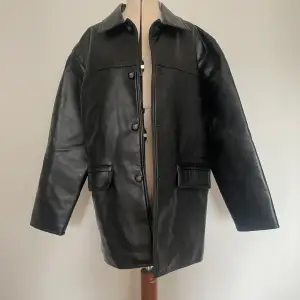 Vintage Läder jacka i oversize model 
