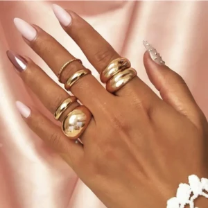 set med ringar - oanvända, för stora för mig