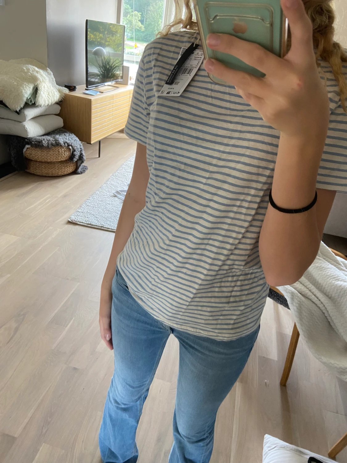 Blå randig t-shirt från Mango - 90