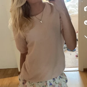 Soft goat - Säljer min typ hel oanvända soft goat t shirt i jätte fin rosa färg 