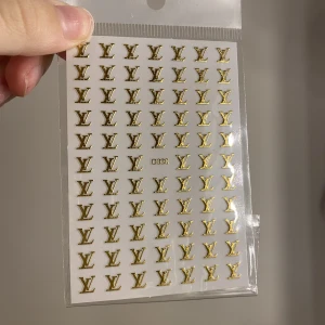 dekoration till naglar - oanvända 