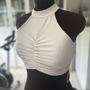 Top  - Superfin beige top 💖💖