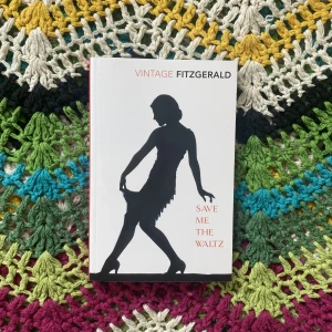 Book - Save Me the Waltz av Zelda Fitzgerald oanvänd paperback