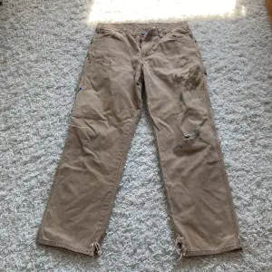 Vintage dickies carpenter pants med färgstänk. Straight leg