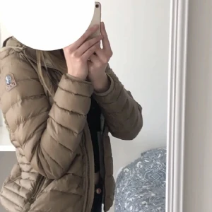 Jacka  - Äkta parajumper, passar alla från xs-m