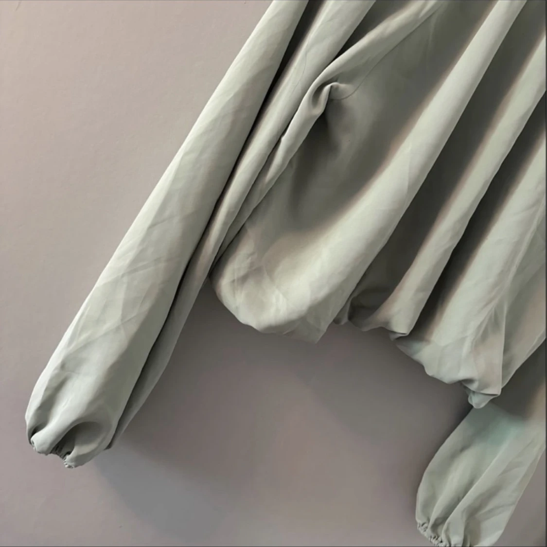 Mint grön blus - 90