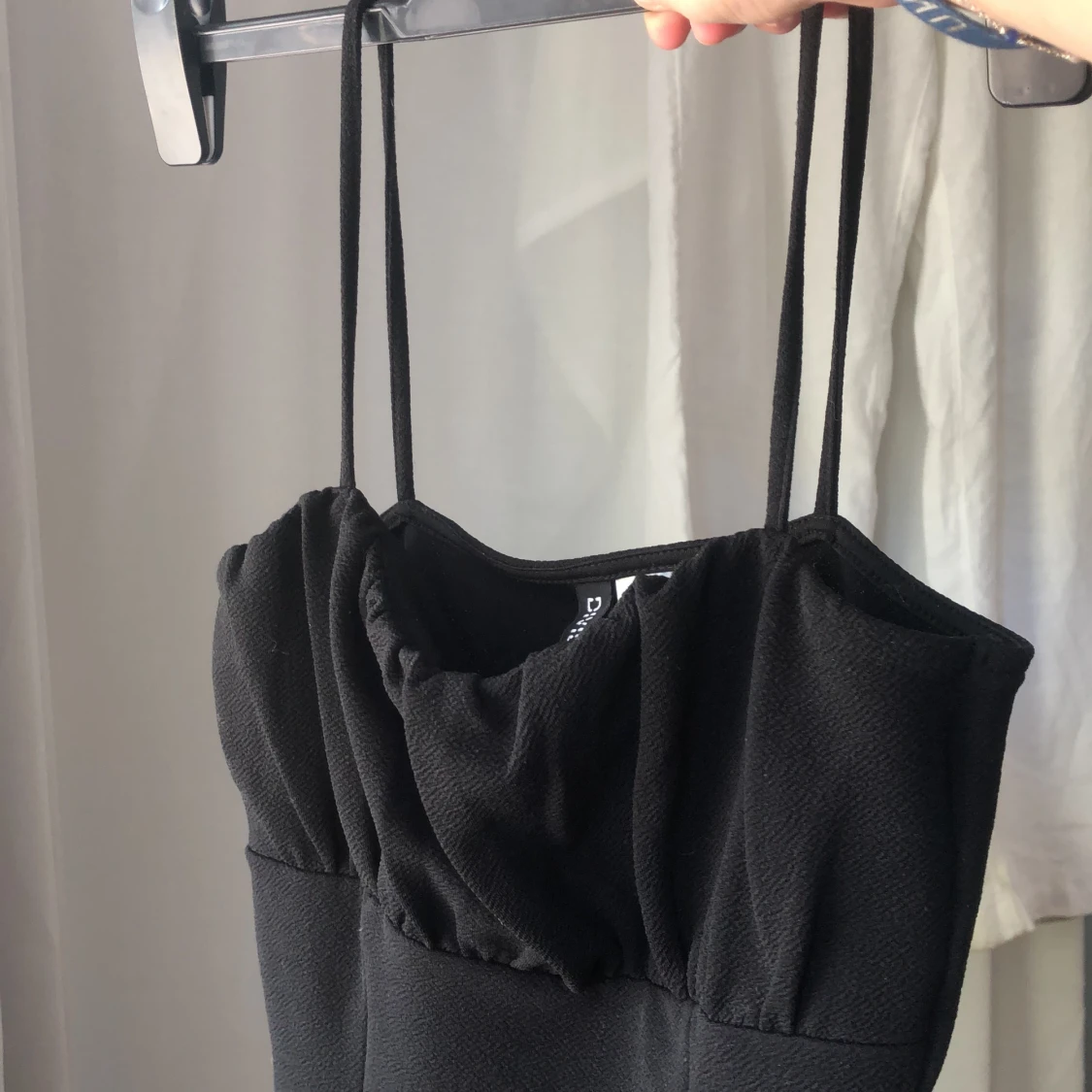 Svart klänning - 91