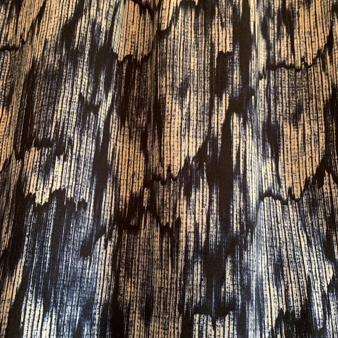 Blå mönstrad blus - 90