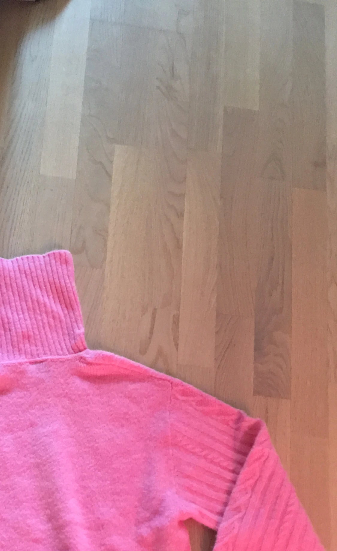 Stickad  tröja  - 90