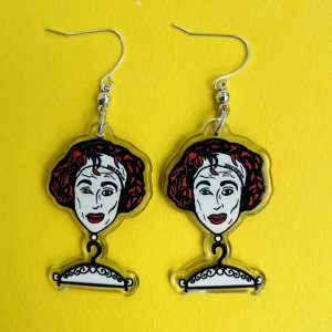 Movie örhängen 🧡 - Nickelfria krokar och fri frakt 🧡