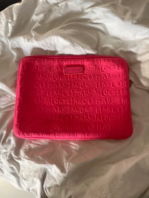 Dator fodral Marc Jacobs  - Fint skick! 