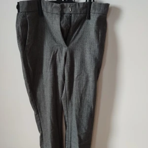 Zara tailored trousers - Grey tailored pants, business wear. In good shape.