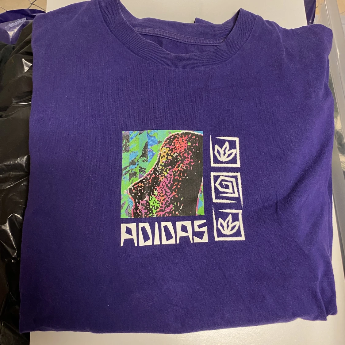 Adidas reagge club t-shirt