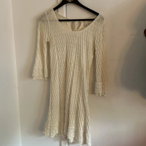 Odd Molly klänning - Odd Molly klänning i väldigt bra skick. Köpt second hand men har ej använt. Storlek 0 (xs), passar s.