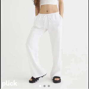 Hm linnebyxor  - Linnebyxor från hm i storlek S, sparsamt använda💕kom privat för bilder på dom. 150kr o frakt 