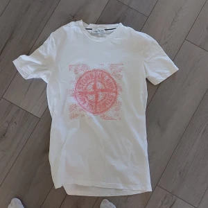 Stone island t shirt  - Stone island tshirt köpte fel storlek 