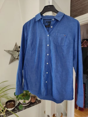 Tommy Hilfiger skjorta  - Stl large. Oanvänd. Fel storlek 