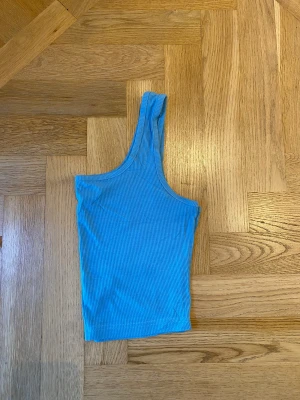 Linne  - Blått oversized linne, bra skick.  