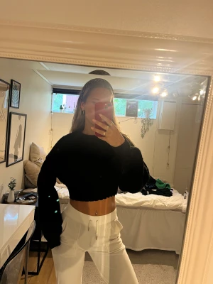 Stickad tröja ifrån Nakd  - Använd en gång💓 Nypris 400kr