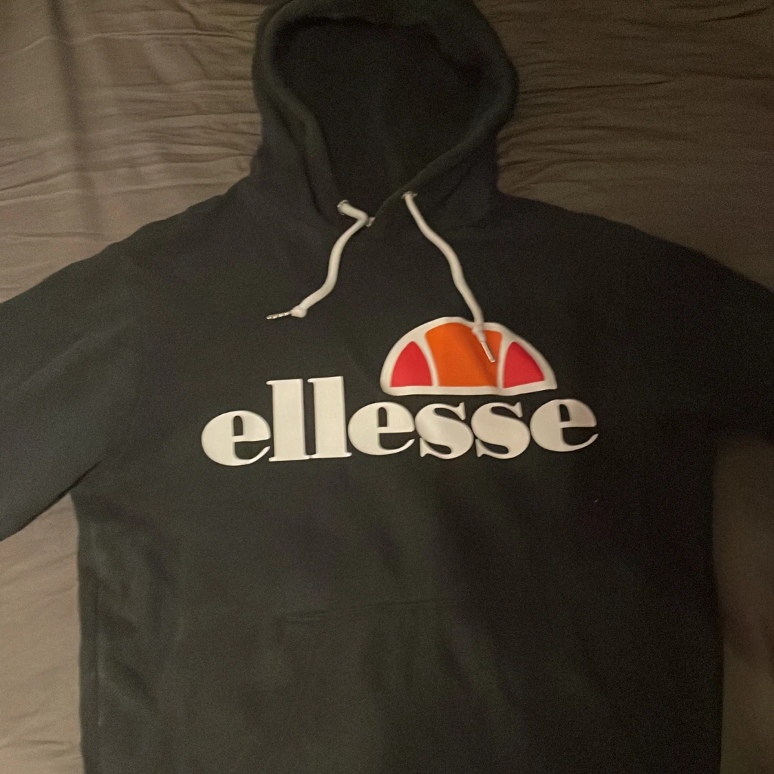 ellese hoodie