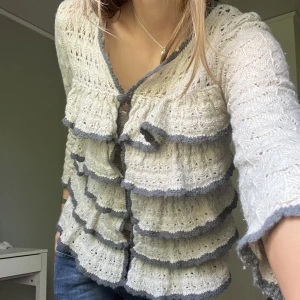 Odd molly kofta  - Asnice trekvartsärmad kofta från odd molly, så bra skick!! 