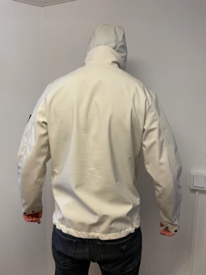 Stone island soft shell  - Storlek m  8/10  