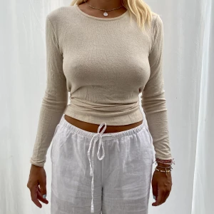 Zara tröja - Super fin och bekväm tröja från Zara🤍🤍