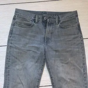 Lågmidjade vintage bootcut jeans från diesel. Skriv för fler bilder! 