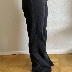 Svarta jeans - Baggy jeans passar dig som är 157 - 160+ helt perfekt 🤩 
