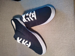 Helt nya Champion Dam slip ons 40  - Helt nya Champion Dam slip ons 40 