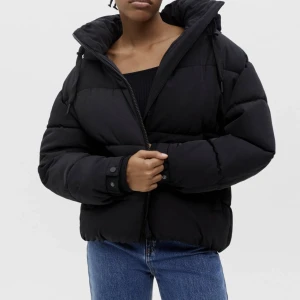 Vinterjacka - Varm jacka från pull and bear