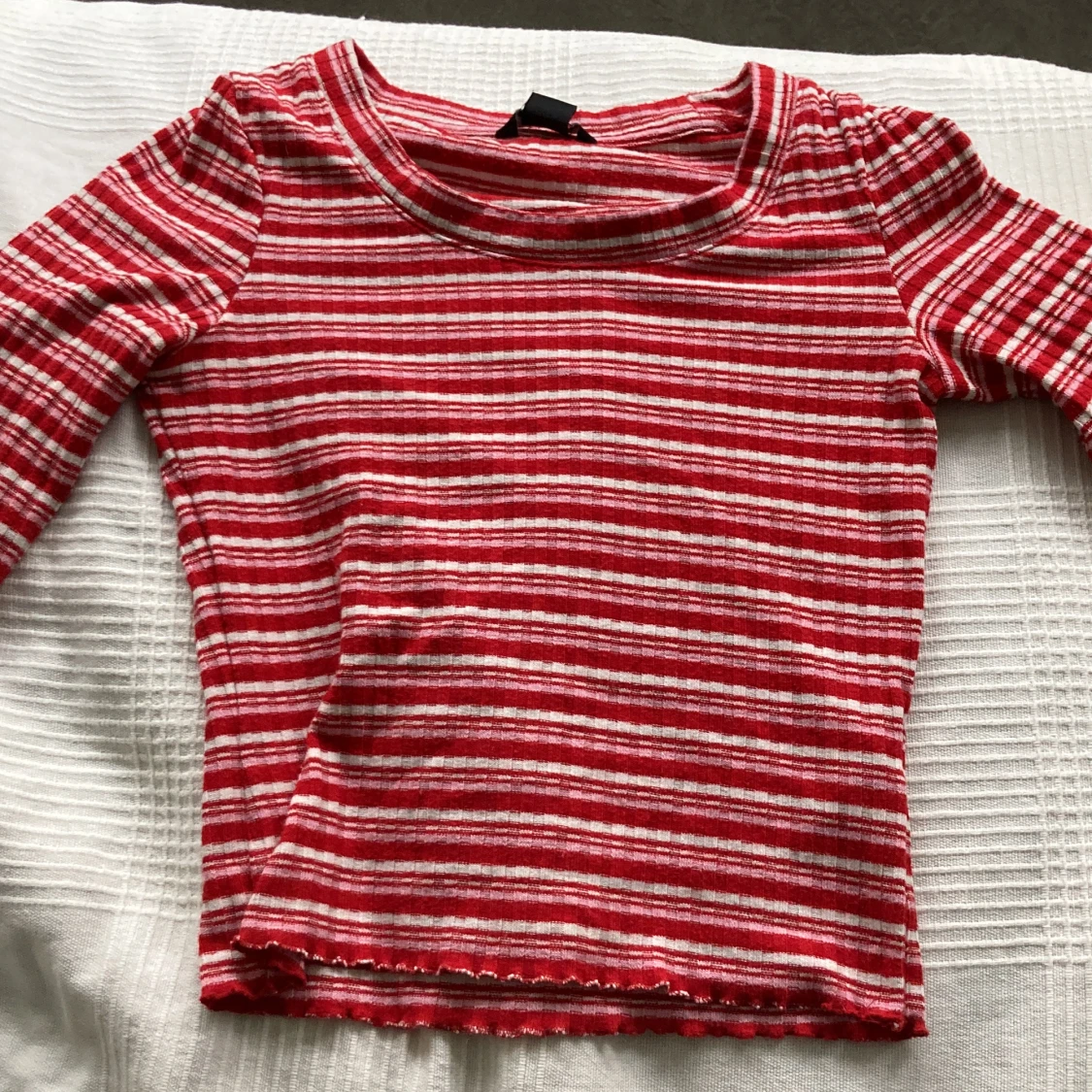 Tröja med utsvängda ärmar