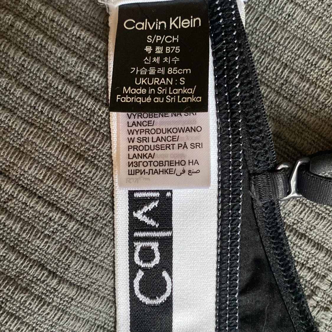 Calvin Klein top - 91