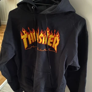 Thrasher Hoodie - Oanvänd Thrasher hoodie, storlek S men passar även M och L
