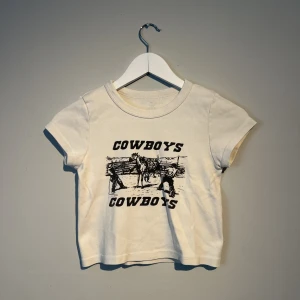 Mini t shirt - Mini t shirt från brandy med tryck