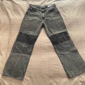 Our Legacy - Third cut Svart/Grå - Skick 9/10 Size 32 Byten sker vid möten