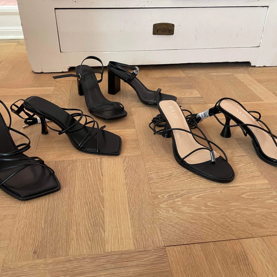 NYA klackskor strl 39