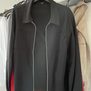 Overshirt från Jack and Jones  - Overshirt som aldrig är använd bara varit hängandes här hemma 