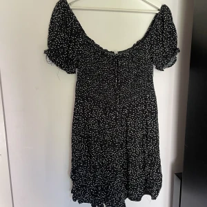 Svart playsuit  - Fin o enkel