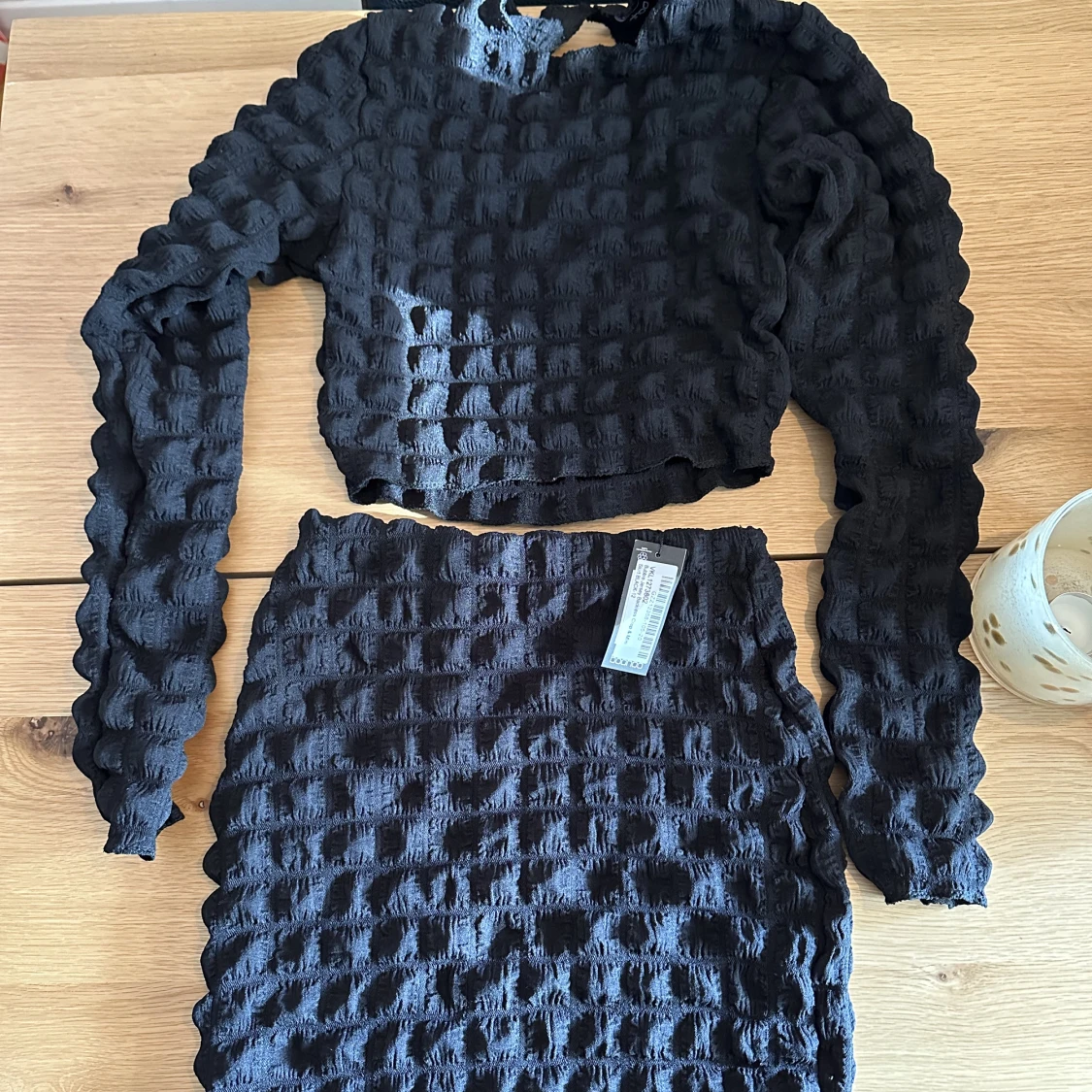 Svart set från BOOHOO