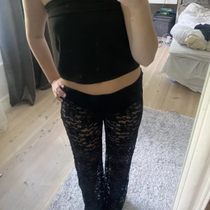 Spetsbyxor - Säljer mina snygga spetsbyxor! Perfekt till fest😻