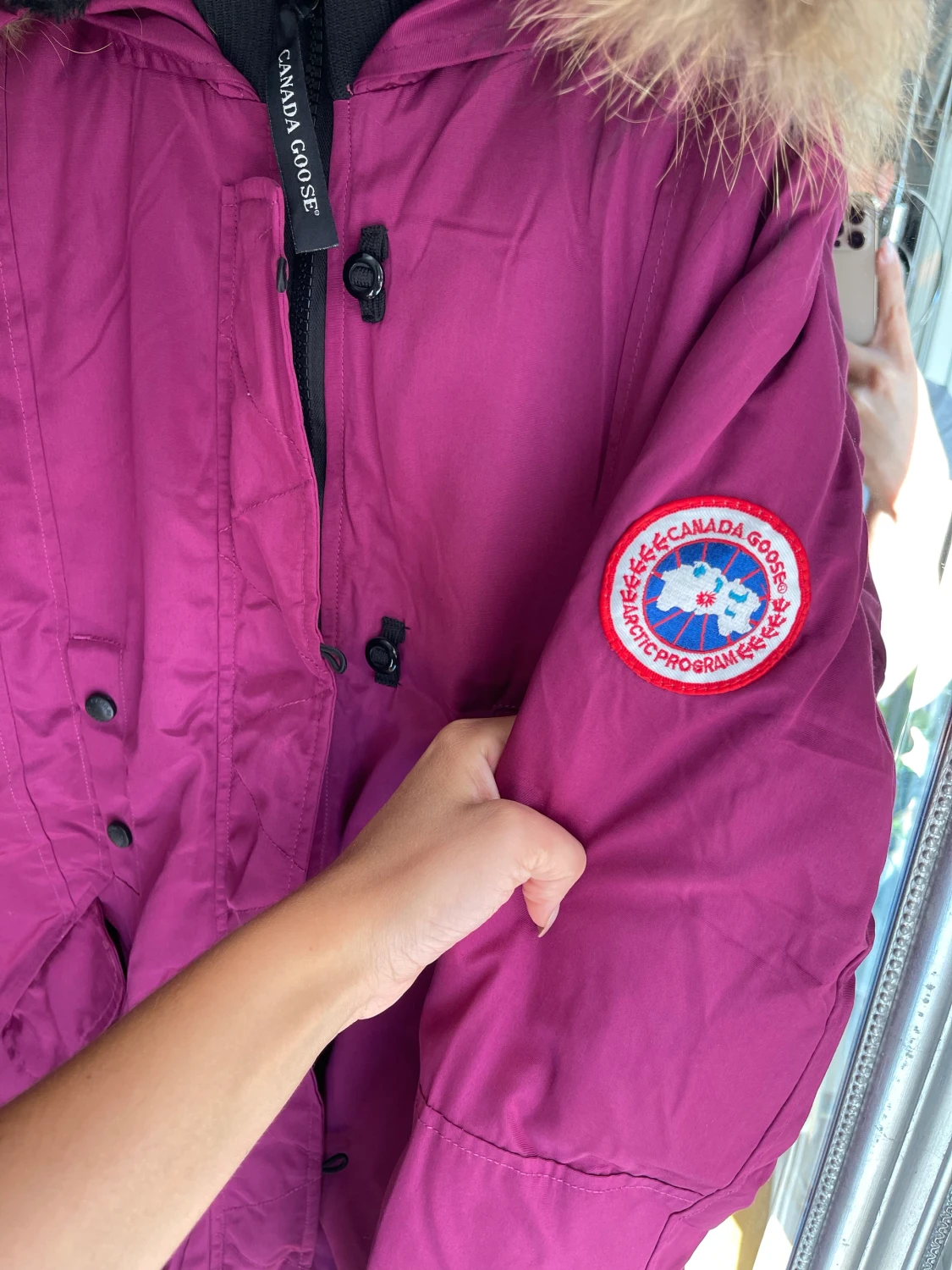 Helt ny Canada goose jacka storlek M - 90