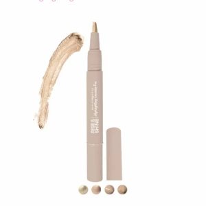 Concealer från makeup mekka🫶🏻 - Säljer denna highlighting Concealer Pen från makeup mekka. Köptes nyligen och användes ett par gånger men den passade inte mig, annars är d helt ok!
