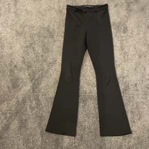 Vero Moda byxor - Jätte fina vero Moda byxor
