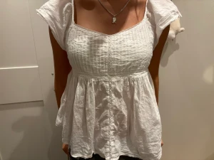 Blus - Sljer min jötte finna blus ifrån spanien, inga defekter