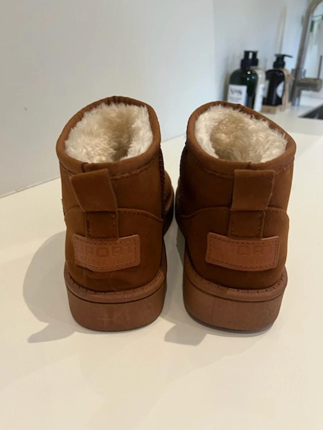 Uggs - 90